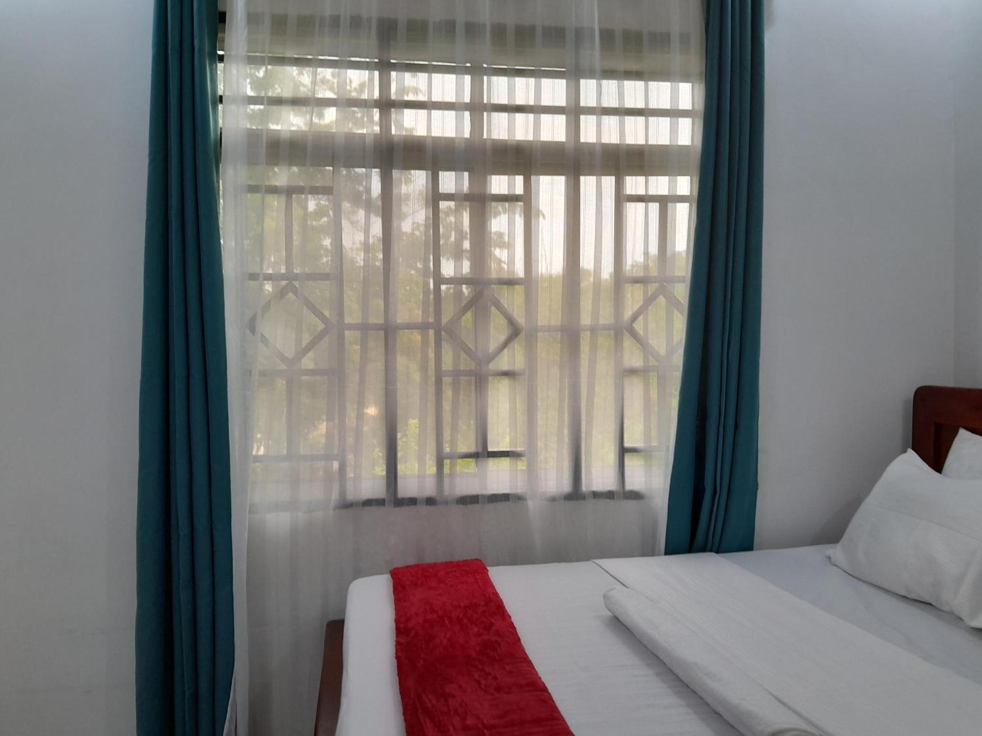 Valley Breeze Hotel Darüsselam Dış mekan fotoğraf