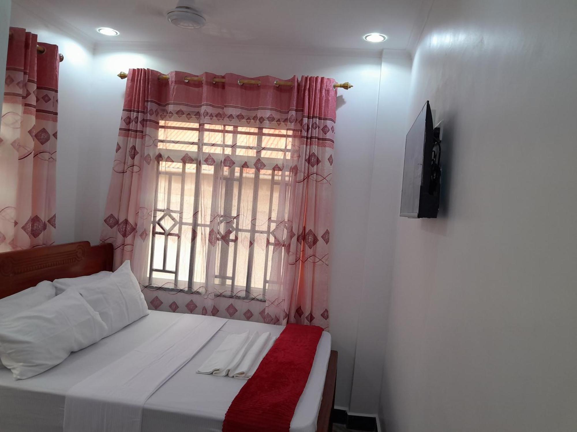 Valley Breeze Hotel Darüsselam Dış mekan fotoğraf