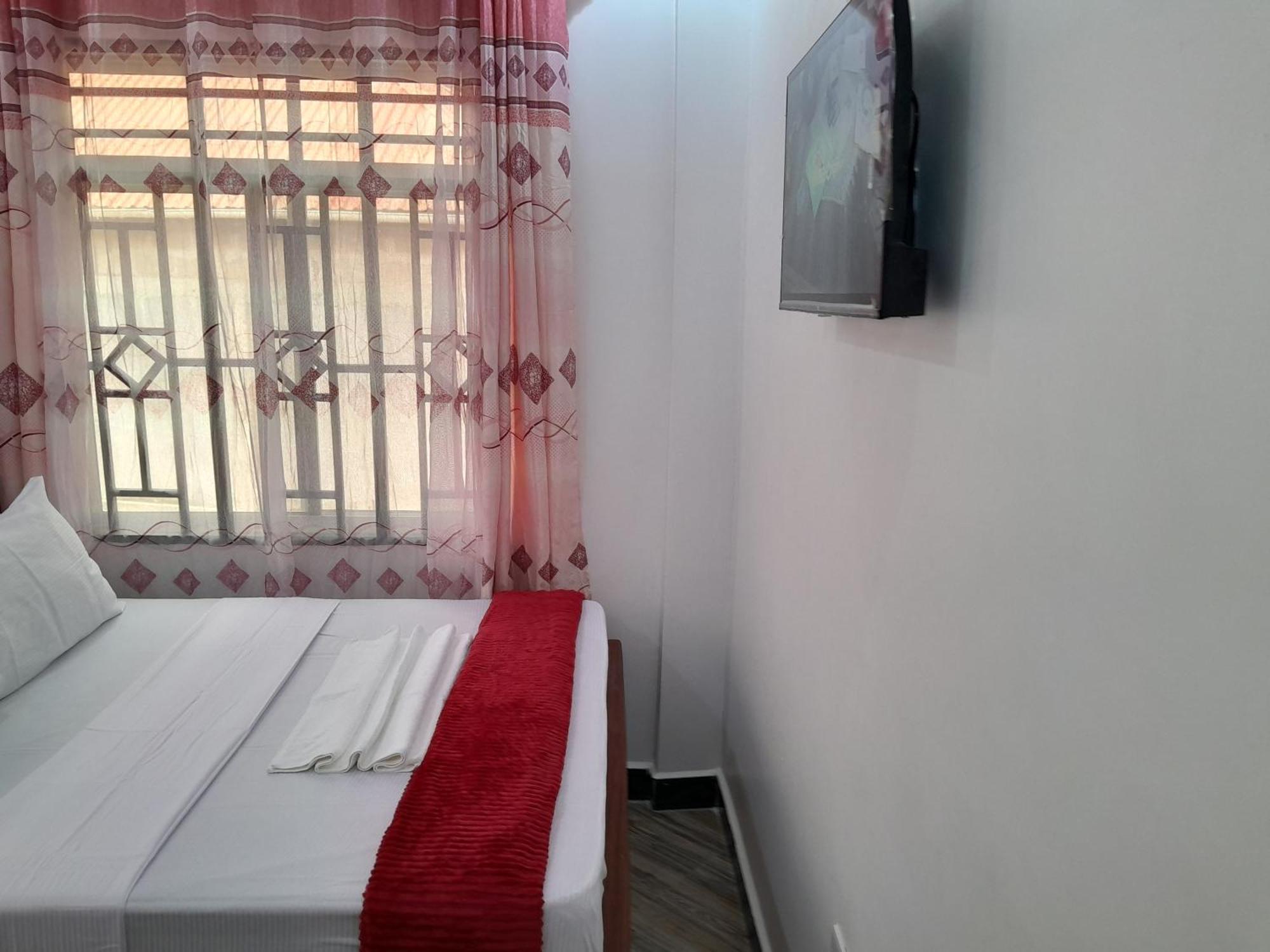 Valley Breeze Hotel Darüsselam Dış mekan fotoğraf