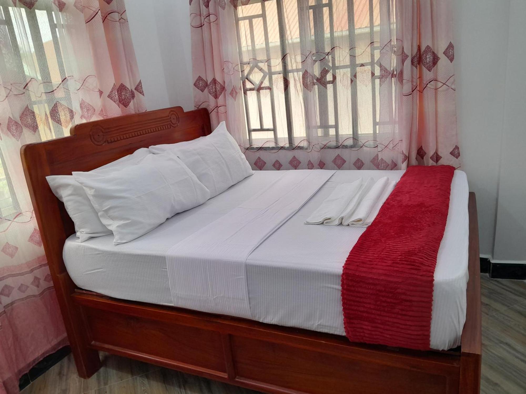 Valley Breeze Hotel Darüsselam Dış mekan fotoğraf